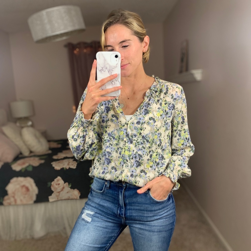 Maurices Floral Feminine Blouse Medium